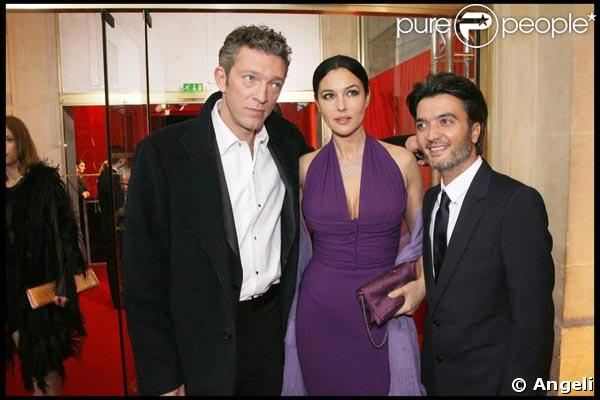 Les César 2009, Vincent Cassel, son épouse Monica Bellucci et Thomas Langmann 