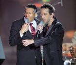 24e cérémonie des Victoires de la Musique : Cartouche et Arthur H 