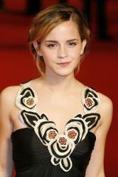 Emma Watson hésite à poursuivre ses études