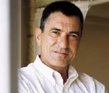 Jean-Marie Bigard tente de revenir sur le devant de la selle... heu scène