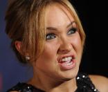 Hayden Panettiere n'a pas supporté la présence des journalistes ce week-end à Hawaii et elle l'a bien montré !
