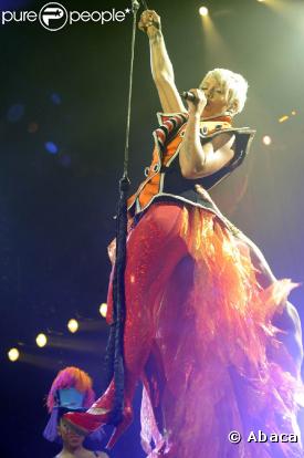 Pink à Paris-Bercy le 9 mars 2009 : son Funhouse Tour est effectivement très... fun !
