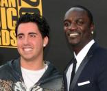 Akon et Colby O'Donis aux American Music Awards, à Los Angeles, en novembre 2008