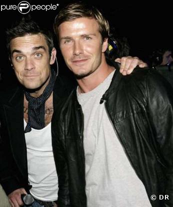 C'est Robbie Williams et David Beckham qui étaient initialement pressentis pour incarner le couple d'homosexuels de Wisteria Lane. Nous et nos copines désespérées, ça nous aurait fait rêver...