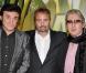 Alain Bashung avec Luc Besson et Dick Rivers lors de la première d"Arthur et les minimys en novembre 2006 