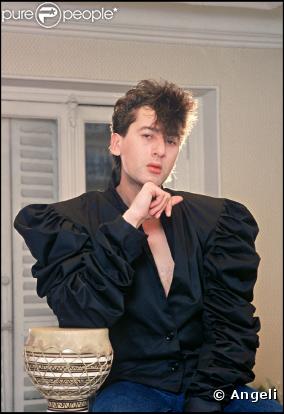 Alain Bashung, le dandy du rock en 1982.