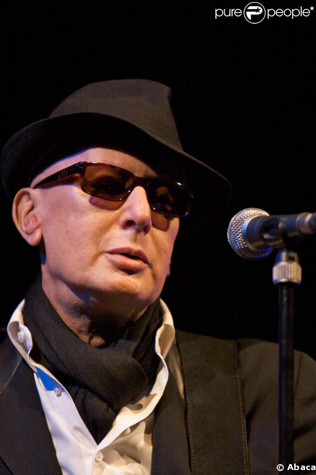 Alain Bashung, en concert à Nice, le 4 août 2008, dans le cadre du Festival de Jazz. 