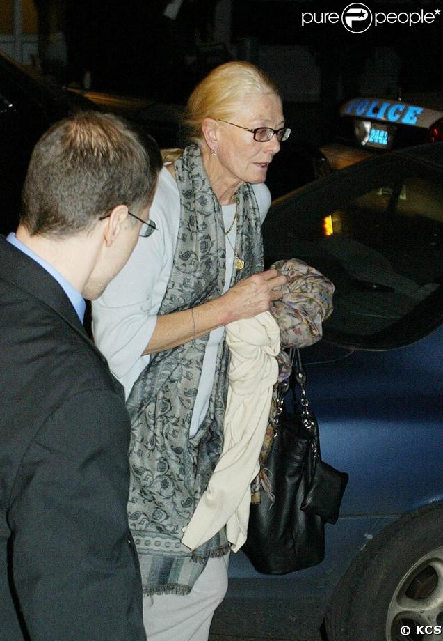Vanessa Redgrave, à la sortie de l'hôpital, après l'annonce de la mort de Natasha Richardson, le 18 mars 2009, à New York.