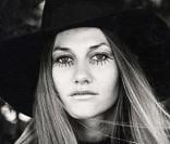 Eva Rhodes