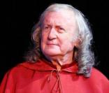 Claude Rich dans  Le Diable Rouge  au Théâtre Montparnasse, en septembre 2008