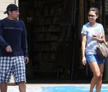 Nick Lachey et sa compagne Vanessa Minnillo amoureux aux quatre coins de Los Angeles ! 
