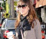 Jessica Alba dans les rues de Los Angeles a retrouvé ses cheveux longs