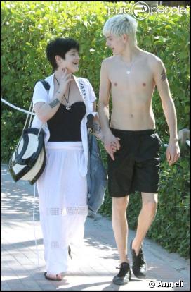 Kelly Osbourne et son fiancé Luke Worrall en vacances à Miami les 31 mars et 1er avril 2009