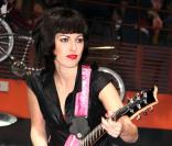 Jennifer Ayache à Paris en 2005 