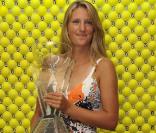 Victoria Azarenka, 19 ans, la nouvelle bombe du tennis féminin, numéro 8 mondial, après sa victoire en finale de l'Open de Key Biscayne contre Serena Williams, le 4 avril 2009 !