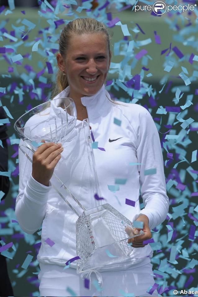 Victoria Azarenka, 19 ans, la nouvelle bombe du tennis féminin, numéro 8 mondial, après sa victoire en finale de l'Open de Key Biscayne contre Serena Williams, le 4 avril 2009 !