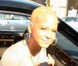 Christina Milian vous présente sa nouvelle couleur de cheveux ! 