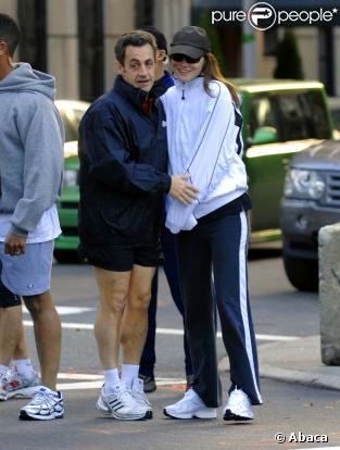 Nicolas et Carla Sarkozy en plein jogging à Washington, le 15 novembre 2008.