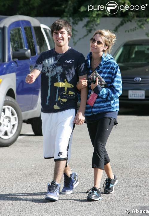 Ashley Tisdale et Jared Murillo en juillet 2008 