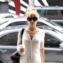 Nicole Richie tellement fière de son petit ventre rond !