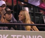 Enrique Iglesias et sa chérie Anna Kournikova au tournois de tennis Sony Ericsson en Floride