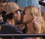 Enrique Iglesias et sa chérie Anna Kournikova au tournois de tennis Sony Ericsson en Floride
