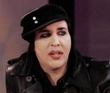 Marilyn Manson était présent sur le plateau du talk-show de Filip&Fredriks, à New-York, hier, pour faire la promo de  The High End of Low , à paraître le 26 mai.
