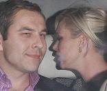 Kate Moss et son ami David Walliams hier soir à Londres