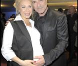 Jean-Marie Bigard et son épouse Claudia à la première du film  Le Missionnaire . 28/04/09
