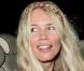 Claudia Schiffer, la tresse lui va trop bien ! 