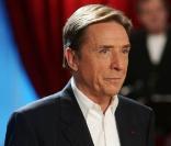 Pascal Sevran sur le plateau de  Chanter la Vie , en 2005