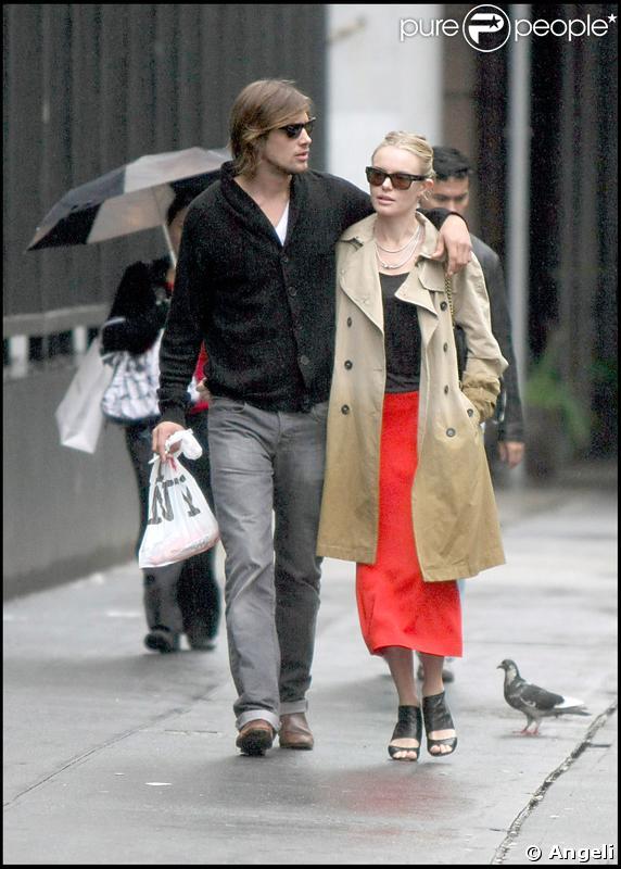 Kate Bosworth et son amoureux James Rousseau en ballade à New York ! Le 5 mai 2009