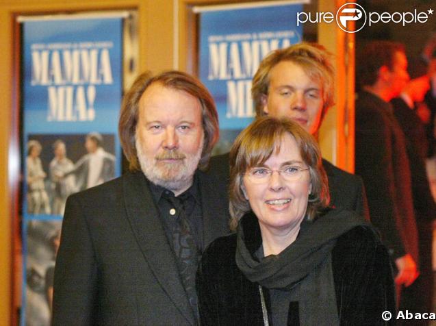 Benny Andersson et son épouse Mona à la première de la comédie musicale  Mamma Mia  en 2005 à Stockholm.