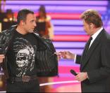 Johnny Hallyday et Nikos Aliagas vont se retrouver pour une soirée exceptionnelle consacrée à l'adieu à la scène du Taulier