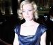 Elizabeth Banks lors de l'after party cannoise. Sublime dans sa robe bleue 