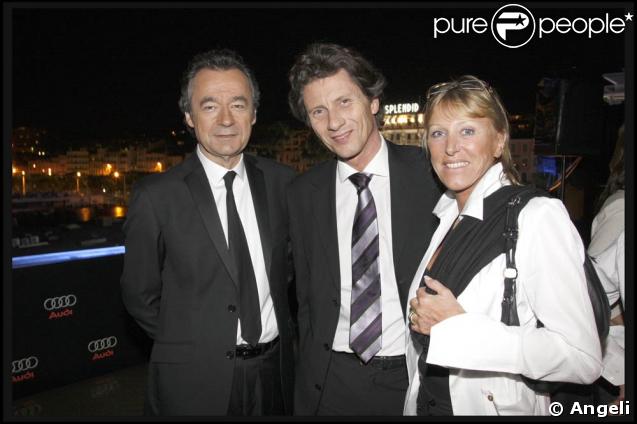 Soirée Audi au Jimmy'z de Cannes, le 14 mai 2009 : Michel Denisot avec Patrice Franke, PDG d'Audi France, et sa femme 