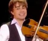Le jeune prodige norvégien, Alexander Rybak, grand vainqueur de l'Eurovision, avec sa chanson Fairytale.