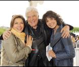 Corinne Touzet, Guy Bedos et Stéphanie Fugain ont participé à la grande Marche contre la leucémie (et pour le Don de Soi) organisée par l'association Laurette Fugain, à Paris