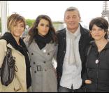 Les parents de Gregory Lemarchal entourés de Karine Ferri (l'ex-compagne de feu Gregory) et Charlotte Valandrey ont participé à la grande Marche contre la leucémie (et pour le Don de Soi) organisée par l'association Laurette Fugain, à Paris