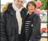 Jean-Marie Bigard et Florence Foresti ont participé à la grande Marche contre la leucémie (et pour le Don de Soi) organisée par l'association Laurette Fugain, à Paris