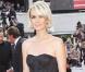 Laeticia Hallyday dans une robe sirène signée Dolce &amp; Gabbana ! 