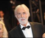 Michael Haneke lors de la montée des marches du Le Ruban blanc le 21 mai 2009 pour le 62e Festival de Cannes