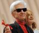 Alain Resnais reçoit le Prix spécial du 62e festival de Cannes