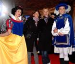 A Disneyland Paris, les stars sur les traces de Mickey et Donald...