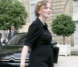 Nathalie Kosciusko-Morizet avec un joli ventre à la sortie du conseil des ministres