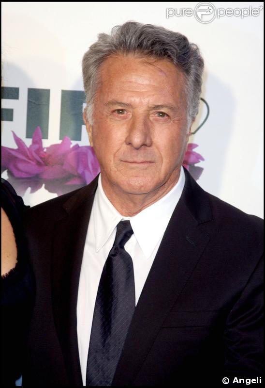  Dustin Hoffman  hier soir très amoureux à New York 
 
 
 
  
 
 
 