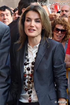 Letizia d'Espagne hier à Madrid, absolument parfaite !