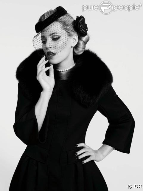 Elizabeth Banks, sublime en Max Mara
