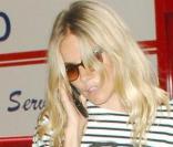 Sienna Miller à la sortie d'un salon à Beverly Hills