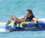 Geri Halliwell et son boyfriend Henry Beckwith en vacances en Sardaigne